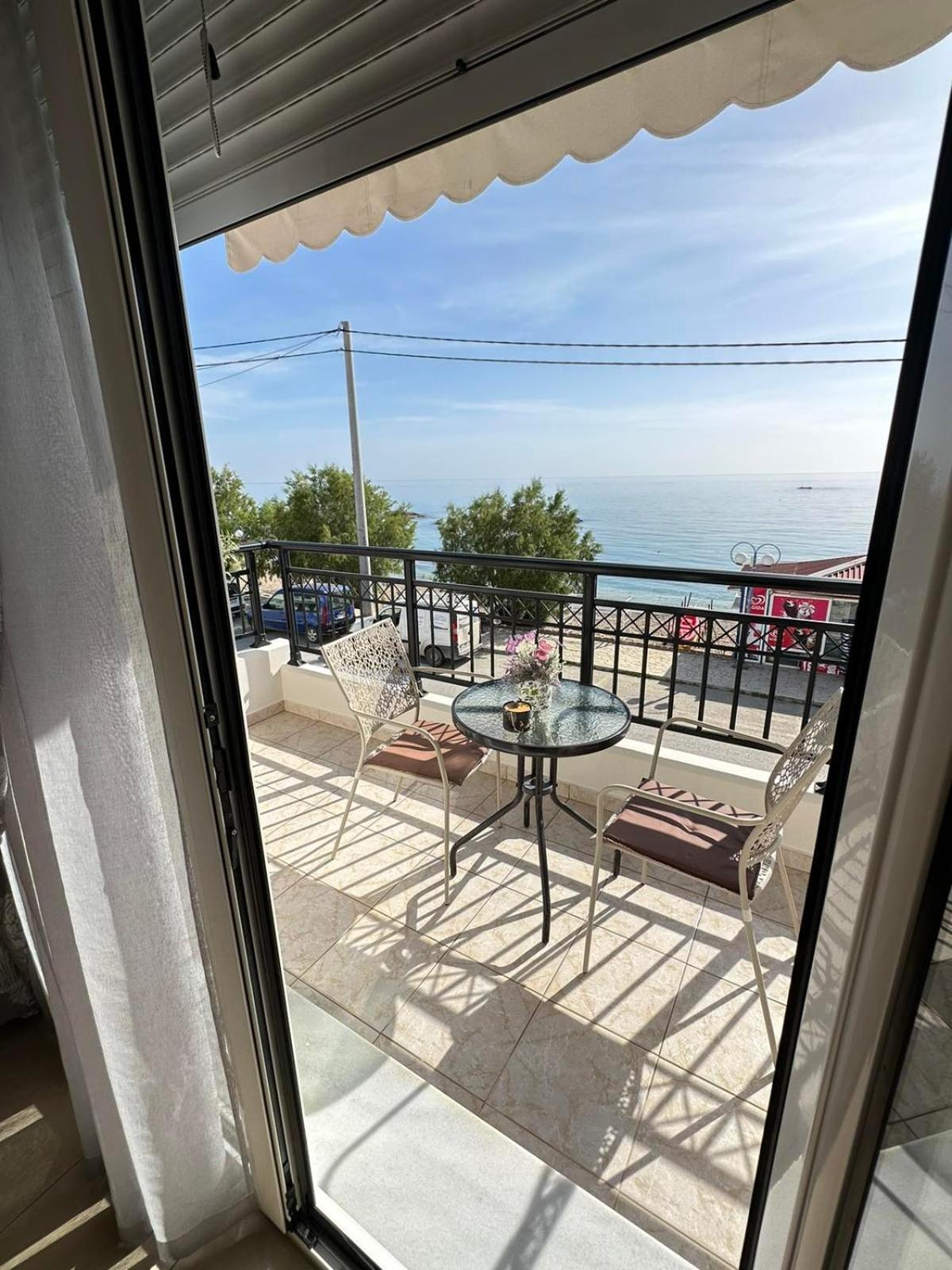 Апартаменты Orfeas Sea View House Архангелос Экстерьер фото